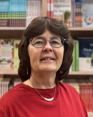 NHC Profile - Leslie Hodge, BS