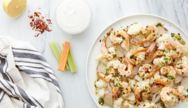 Lemon and Garlic Shrimp with Steamed Veggies, Crudité and Dip