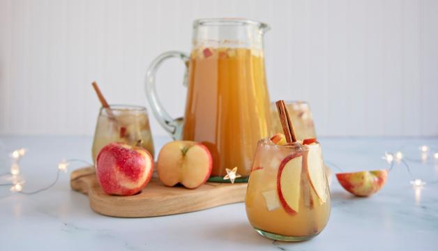 Festive Apple Pie Punch