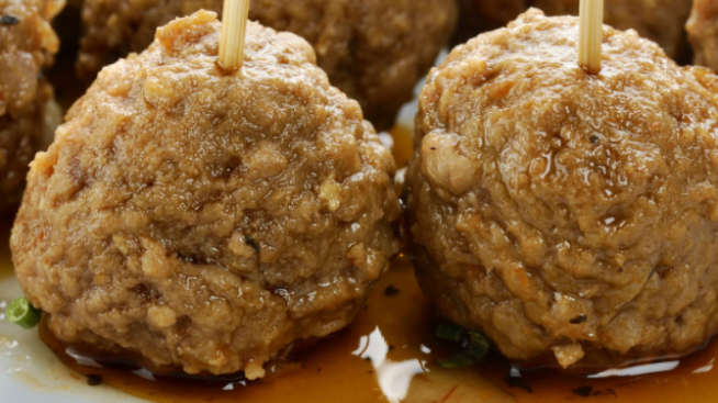 Kim's Fast And Easy Meatballs With A Kick Recipe