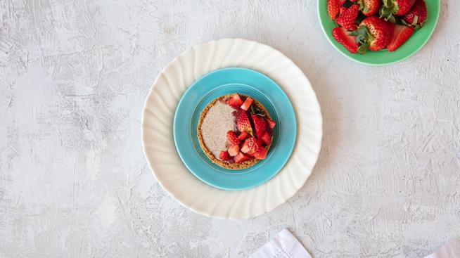 No-Bake Strawberry Lemon Tartlets
